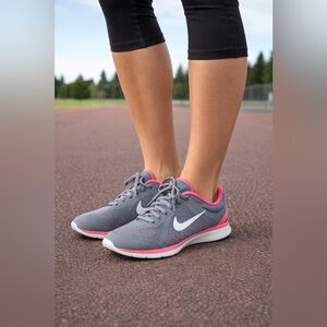 Nike Women’s Gray & Pink Running Shoes Size US 10 Lightweight Athletic Sneakers